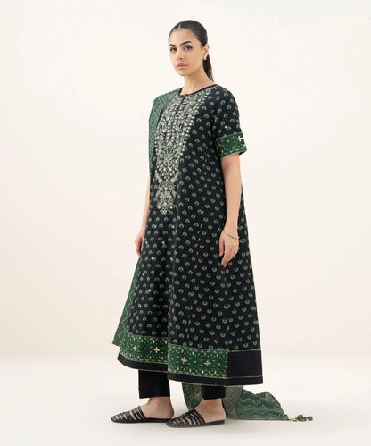 3 Piece - Embroidered Khaddar Suit