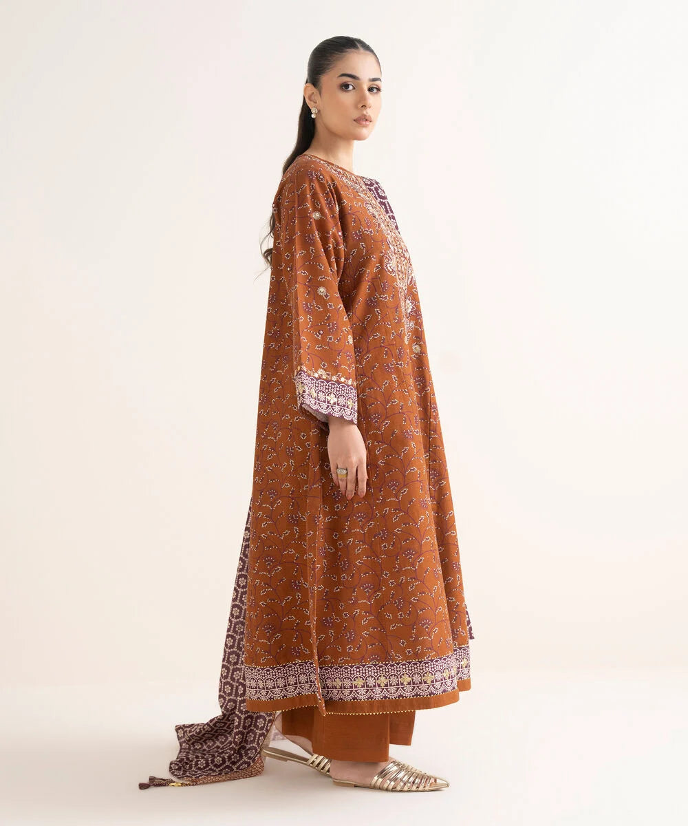 3 Piece - Embroidered Khaddar Suit