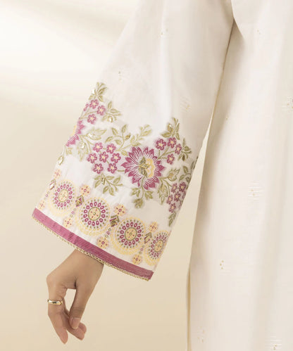 3 Piece - Jacquard Suit.