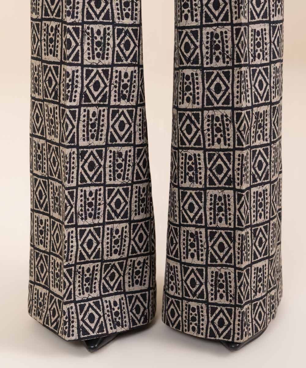 2 Piece - Embroidered Khaddar Suit