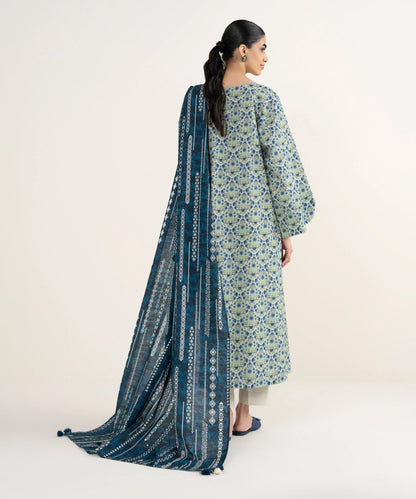 3 Piece - Printed Khaddar Suit