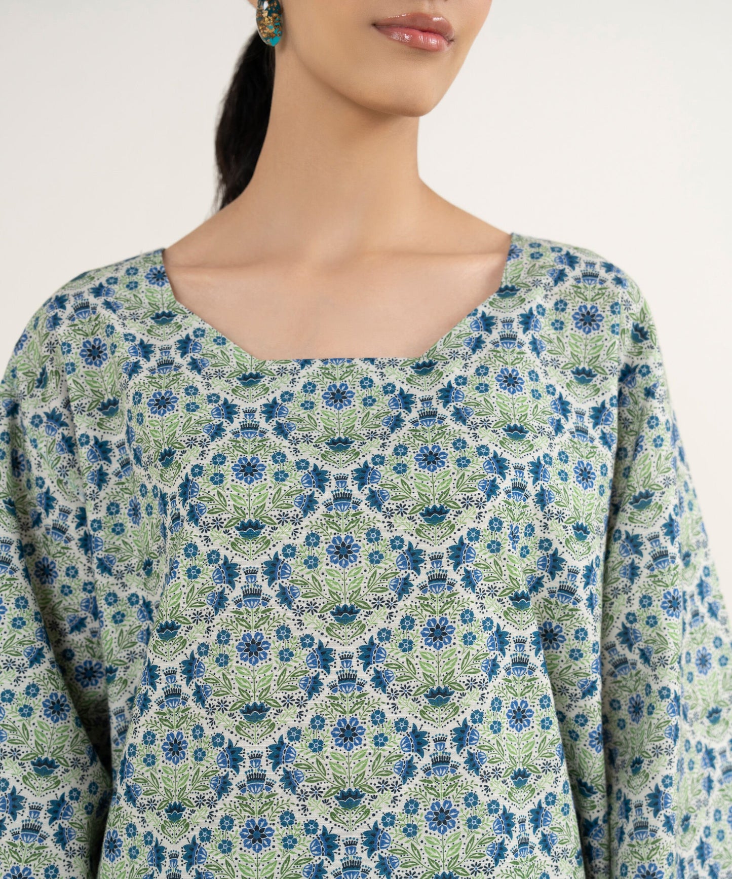 3 Piece - Printed Khaddar Suit