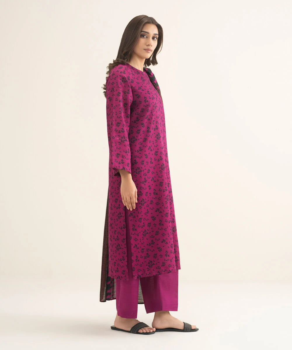 3 Piece - Printed Khaddar Suit